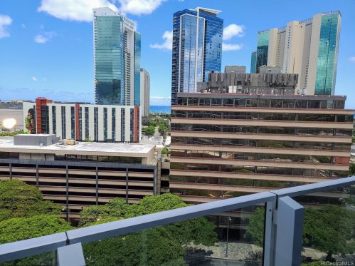 1288 Kapiolani Blvd, Honolulu HI  96814-2888 exterior