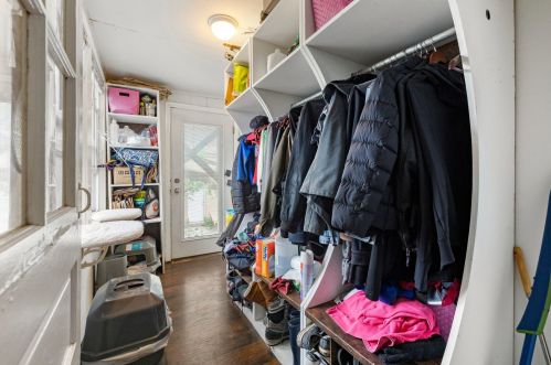 464 Artesian Ave, Chicago IL 60629-1210 exterior