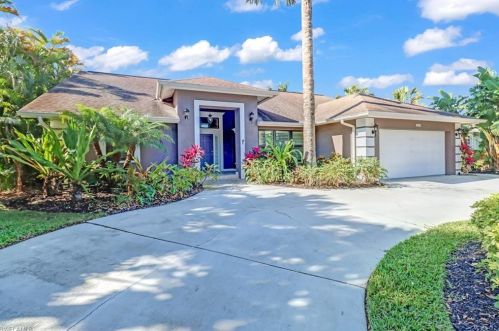 2298 River Reach Dr, Naples, FL 34104-6923