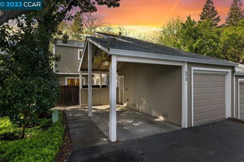 372 Camelback Rd, Concord CA  94523-1357 exterior