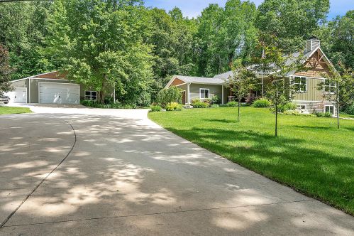 11133 Foreman St, Lowell MI 49331-9647 exterior