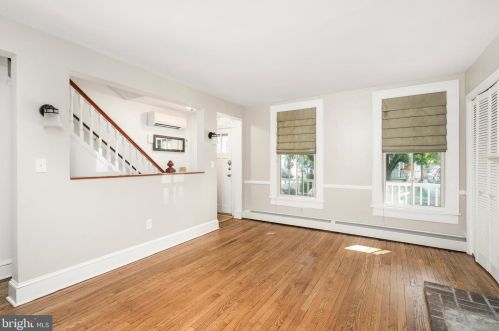 28 Chestnut St, Princeton NJ 08542-3806 exterior