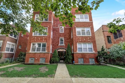 4642 Drake Ave, Chicago, IL 60625-5881