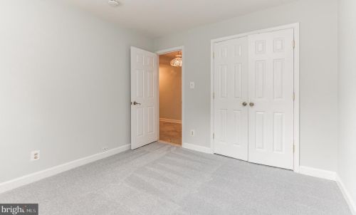 1633 Westwind Way, Mc Lean VA 22102-1604 exterior