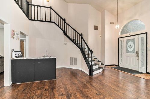 585 Shore Rd, Lithonia GA  30058-5990 exterior