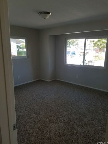 5358 El Molino Ave, Riverside CA 92504-2225 exterior