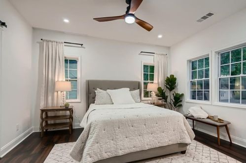 1415 Almont Dr, Atlanta GA 30310-3756 exterior