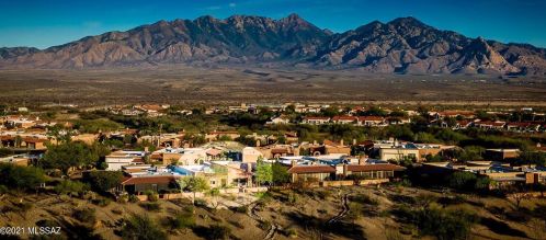 3900 Placita De Ln Moneda, Green Valley AZ 85622-5061 exterior