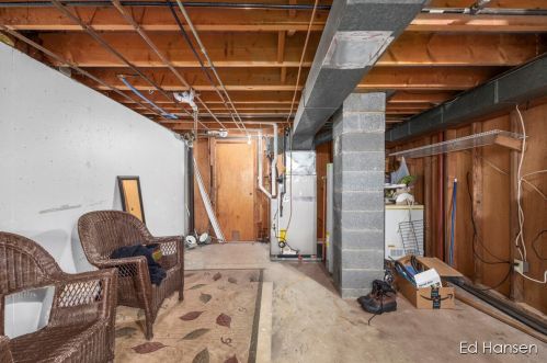 1701 Blanchard St, Wyoming MI 49519-3317 exterior