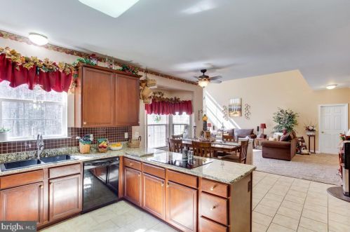 1309 Duchess Ln, Huntingtown MD 20639-2337 exterior