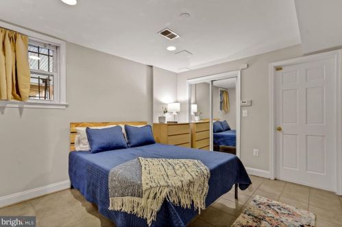 1422 Monroe St, Washington DC 20017-2916 exterior