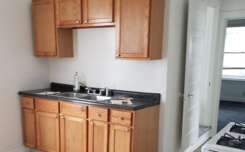 121 10 Ave, Broadview IL 60153-1987 exterior