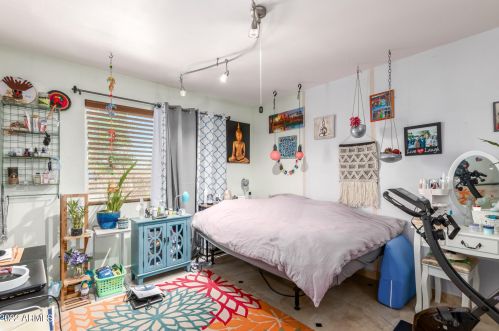 12602 37 Ave, Phoenix AZ 85053-4616 exterior