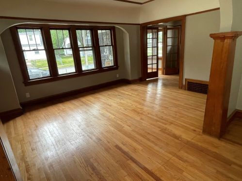 4866 37th St, Milwaukee WI  53221-2570 exterior