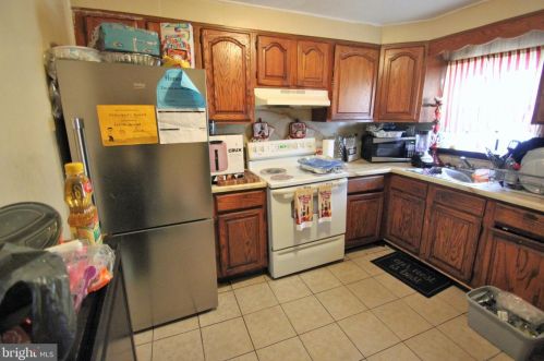 3340 Emerald St, Philadelphia PA 19134-2550 exterior