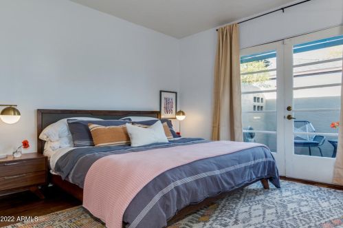 2608 10 St, Phoenix AZ 85085-7781 exterior