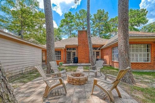 4106 Brk Shadow Dr, Humble TX 77345-3020 exterior