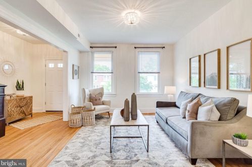 1839 A St, Washington DC 20003-1521 exterior