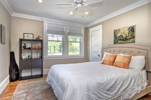 109 Commonwealth Ave, Boston MA exterior