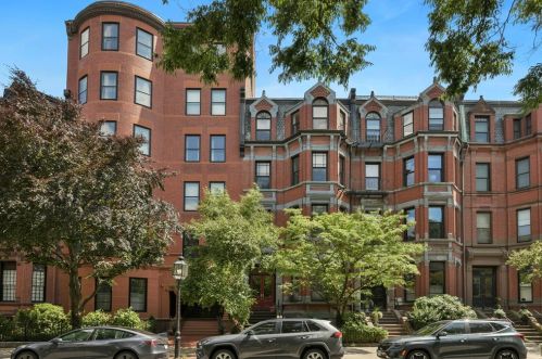 294 Commonwealth Ave, Boston MA exterior