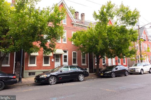 188 Hanover St, Trenton NJ 08608-1704 exterior