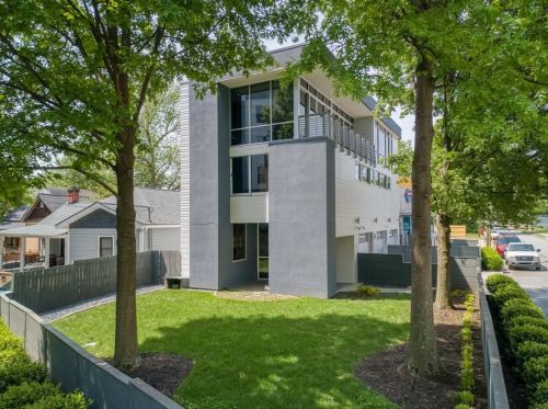 27 Cornelia St, Atlanta GA  30312-1905 exterior