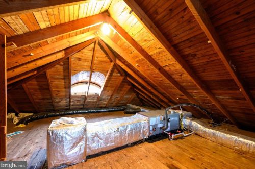 1002 York St, Hanover PA 17331-3360 exterior