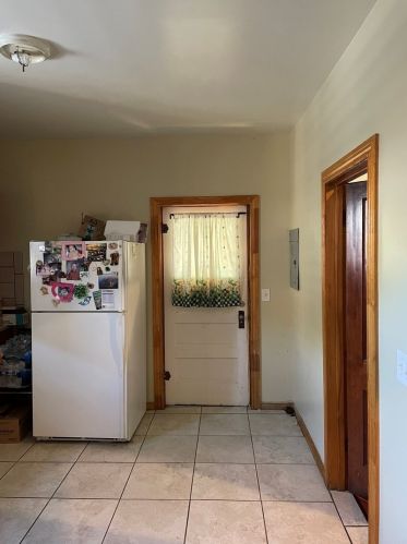 6207 Whipple St, Chicago IL 60659-1418 exterior