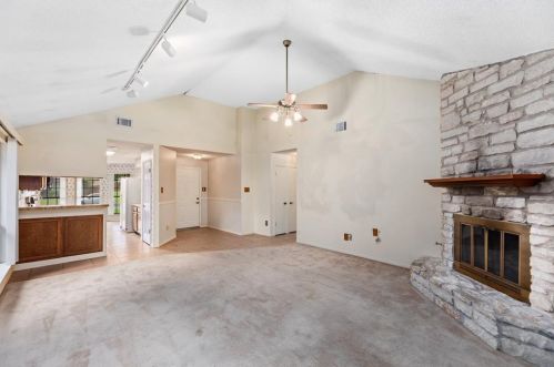 2012 Crystal Shr Dr, Austin TX 78728-5446 exterior