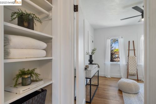 1307 Haskell St, Berkeley CA 94702-2415 exterior