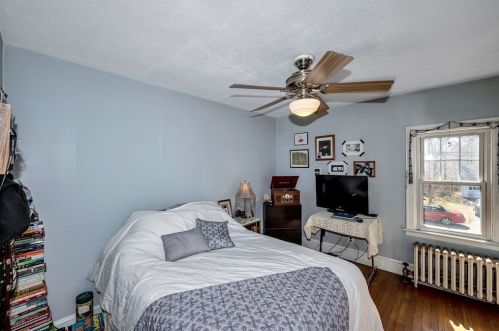 78 Nevins Ave, Springfield MA 01106-3120 exterior