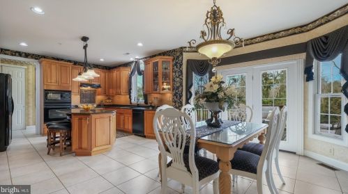 2706 Dillon Dr, Jamison PA 18929-1259 exterior