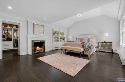 206 County Rd, Demarest NJ  07627-2202 exterior