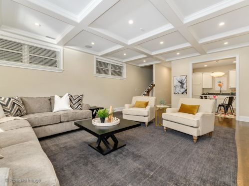 1809 Sedgwick St, Chicago IL 60614-5305 exterior