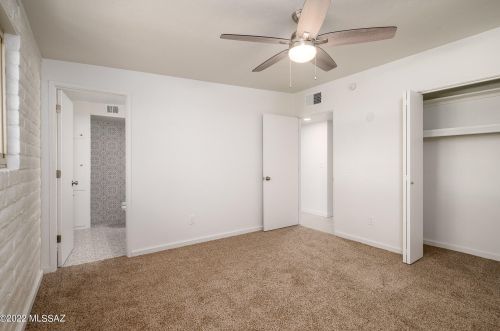 1010 Del Valle Ave, Tucson AZ  85711-5241 exterior