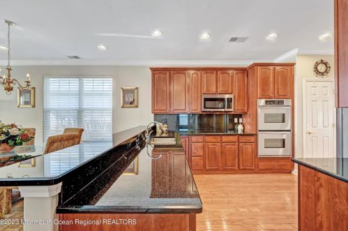 17 Spencer Dr, Jackson Twp NJ  08527-4389 exterior