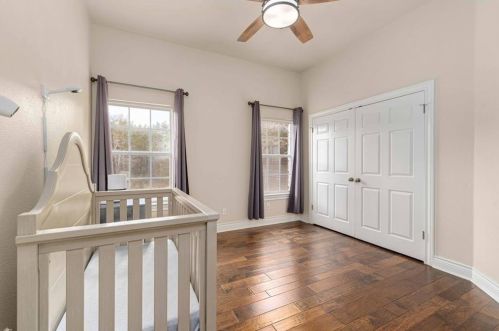 1105 Crystal Crk Dr, Austin TX 78746-4728 exterior