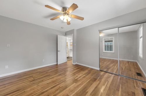 12143 Sunnycrest Pl, Hazelwood MO 63043-1222 exterior