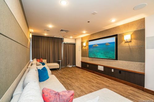 7000 Hawaii Kai Dr, Honolulu HI  96825-3112 exterior