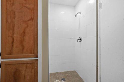 831 Maplewood Ave, Fullerton CA  92832-2625 exterior