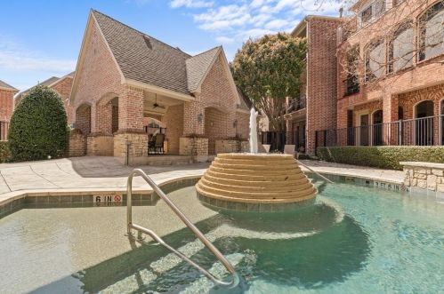 18155 Frankford Lakes Cir, Dallas TX  75252-7946 exterior