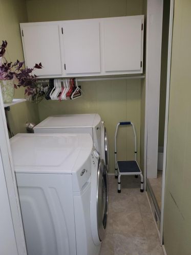 1512 Holton Rd, Meskegon MI 49445-1678 exterior