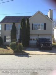 5438 Salem Springs Dr, Lithonia GA  30038-4821 exterior