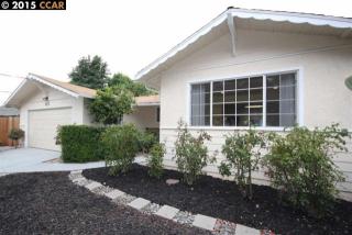 1675 Nuala St, Concord, CA 94518-3342