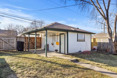 3821 80, Milwaukee WI 53214-4547 exterior