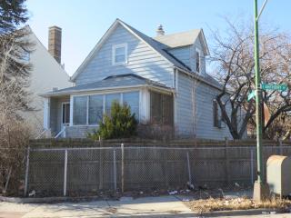 7012 Saint Lawrence Ave, Chicago IL  60637-4620 exterior