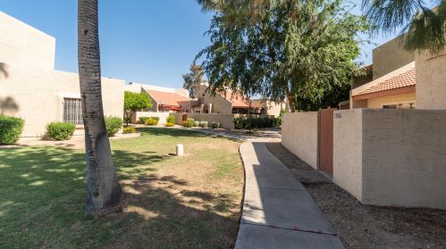13806 42nd Ave, Phoenix, AZ 85053-5369