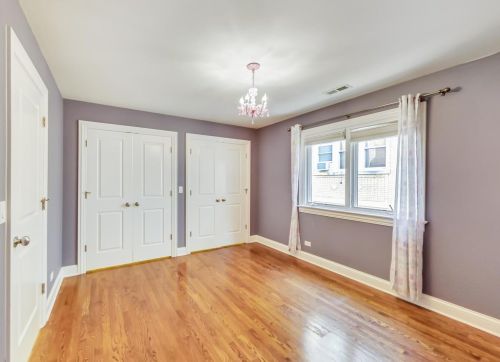 5056 Claremont Ave, Chicago IL  60625-1810 exterior