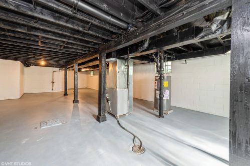 4622 38th St, Milwaukee WI  53221-2014 exterior