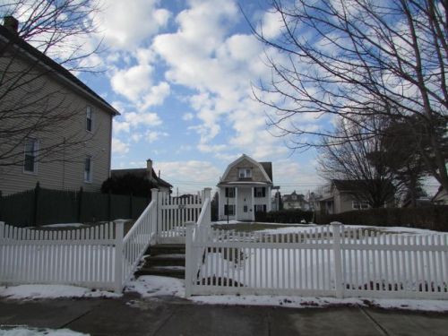 532 Hemlock St, Scranton, PA 18505-1423